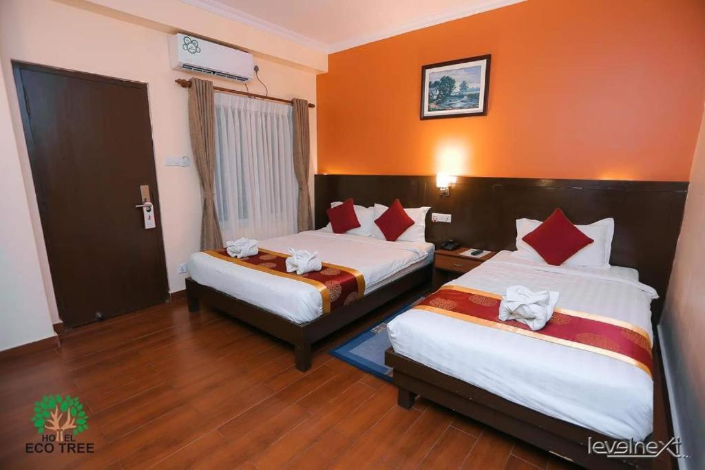 Hotel Eco Tree Pokhara Bagian luar foto